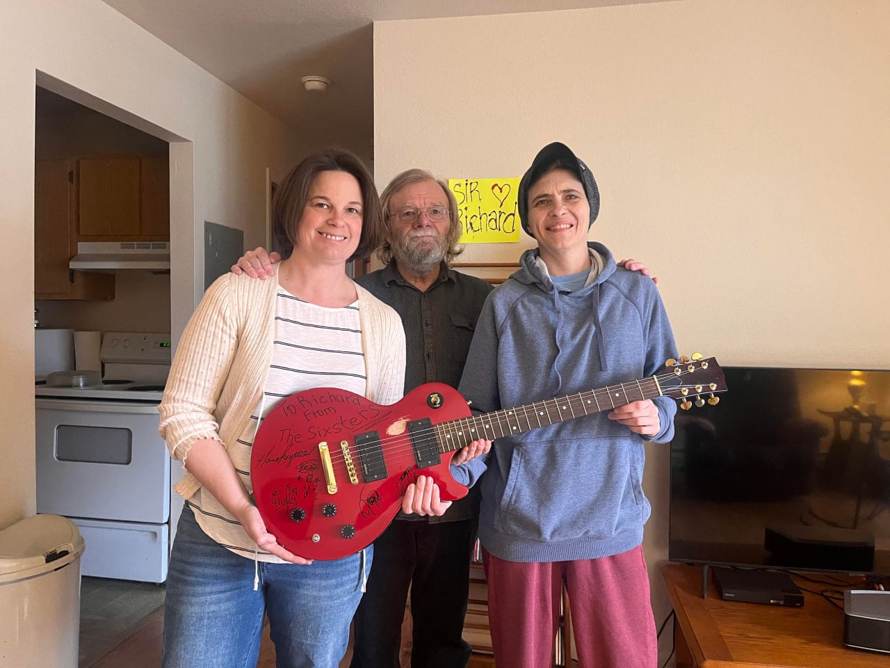 DIE ERSTE GITARRE UNSERER BAND